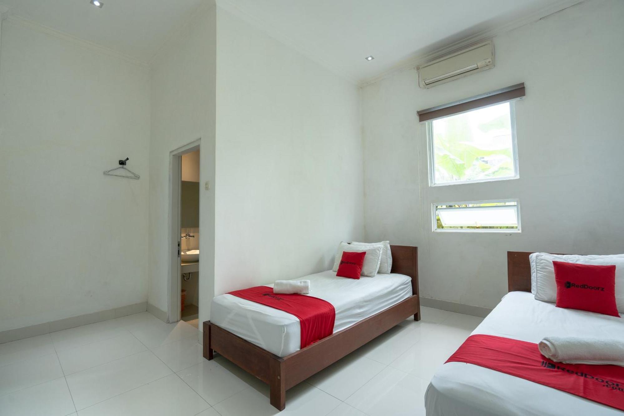 Reddoorz Near Ubud Village Sukawati Εξωτερικό φωτογραφία