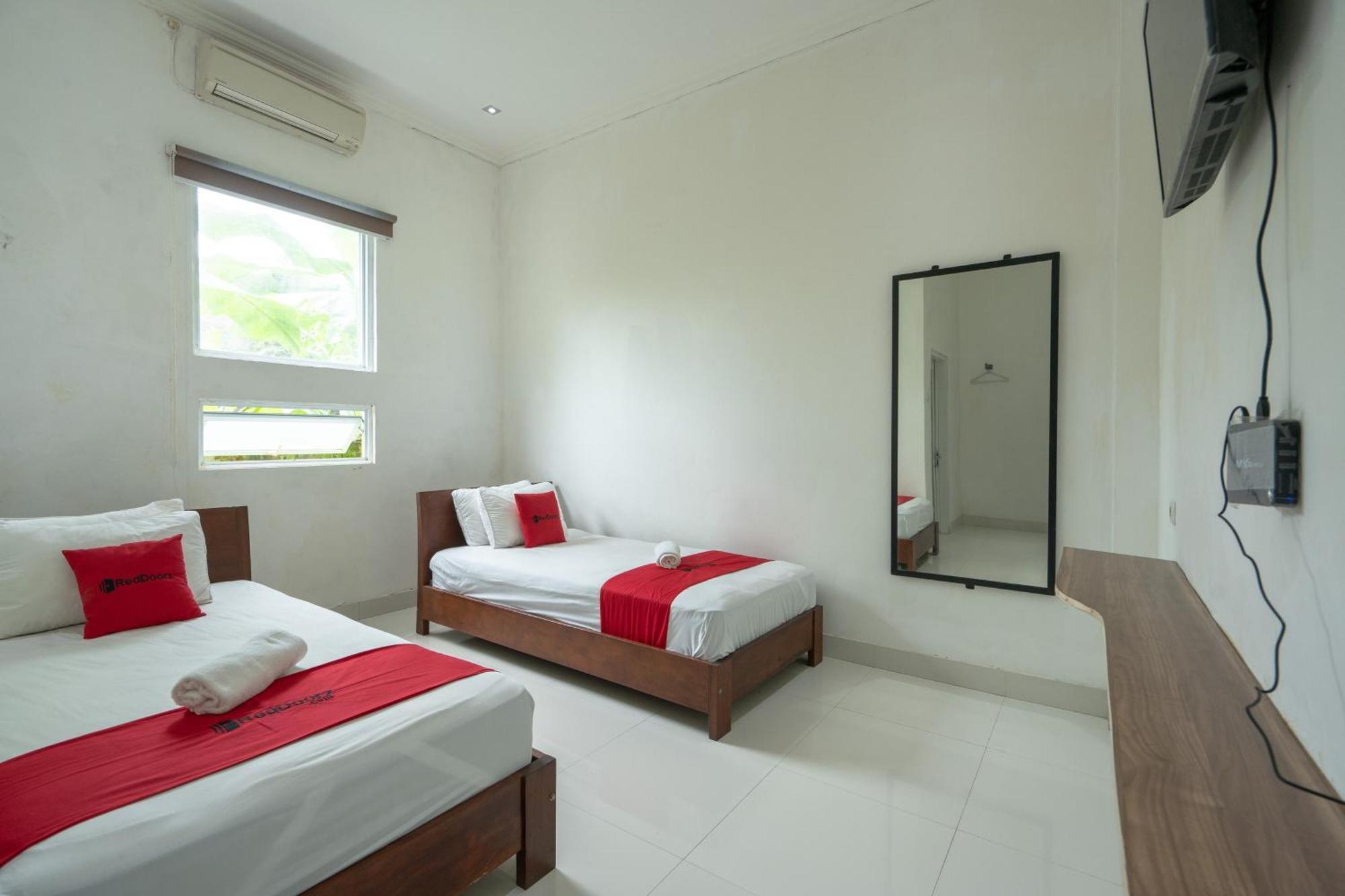 Reddoorz Near Ubud Village Sukawati Εξωτερικό φωτογραφία