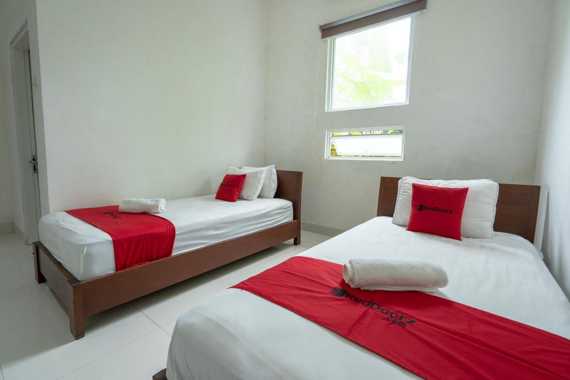 Reddoorz Near Ubud Village Sukawati Εξωτερικό φωτογραφία