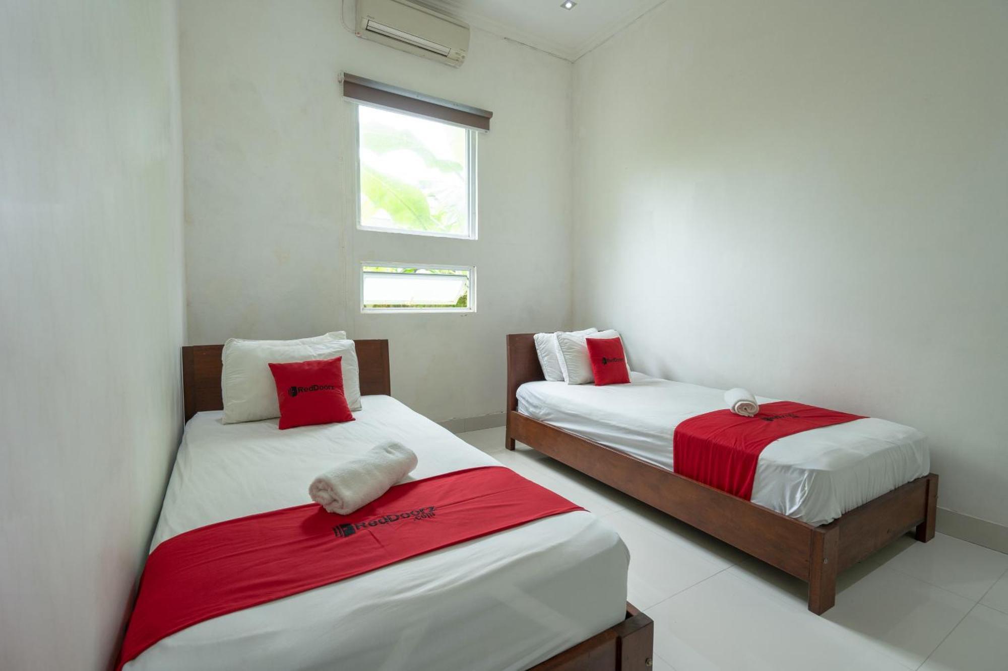 Reddoorz Near Ubud Village Sukawati Εξωτερικό φωτογραφία