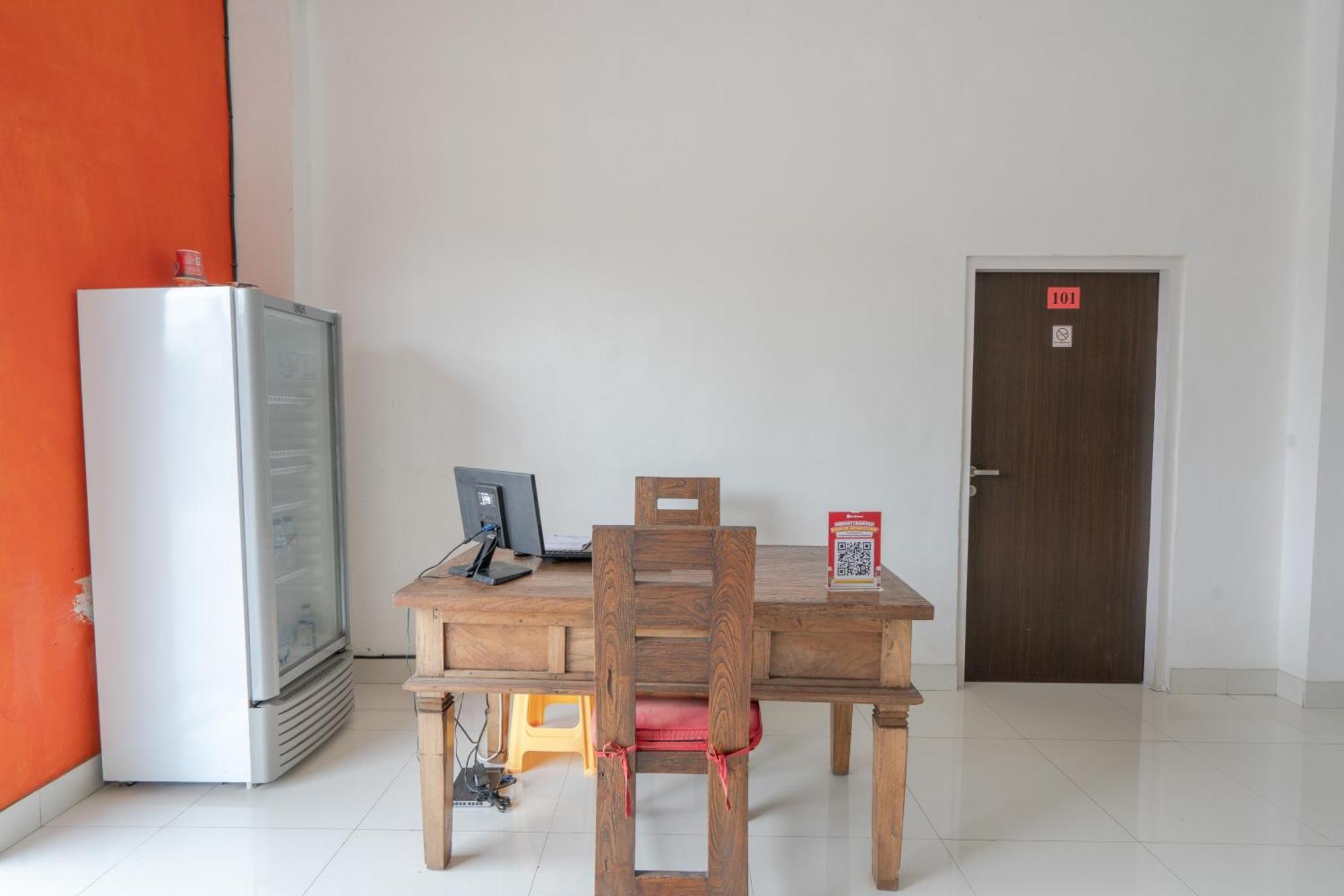 Reddoorz Near Ubud Village Sukawati Εξωτερικό φωτογραφία